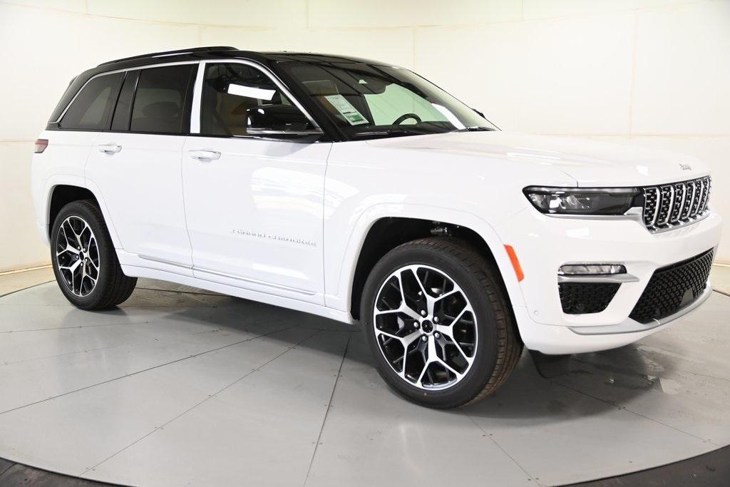new 2025 Jeep Grand Cherokee car