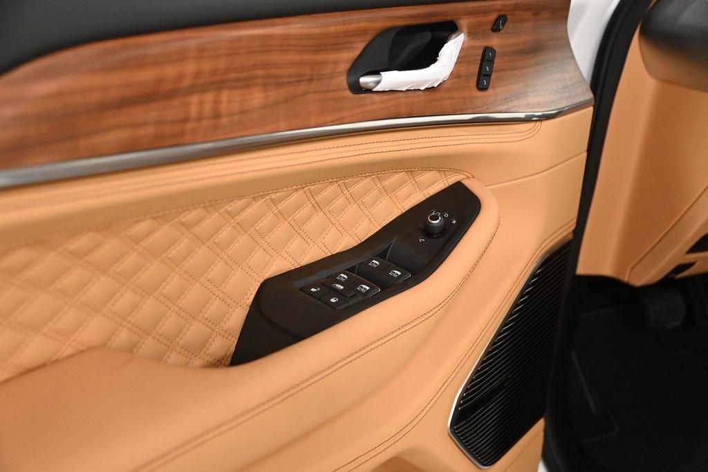 new 2025 Jeep Grand Cherokee car