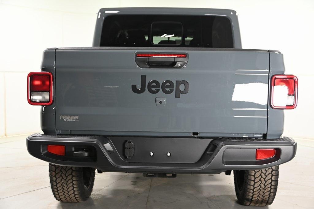 new 2025 Jeep Gladiator car, priced at $41,385