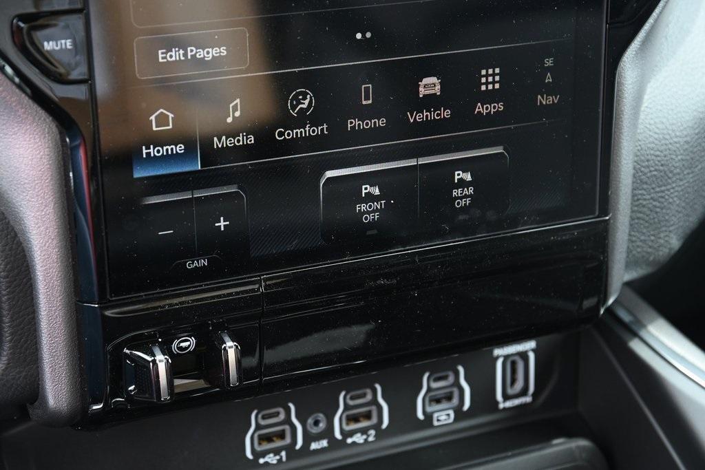 new 2025 Ram 1500 car