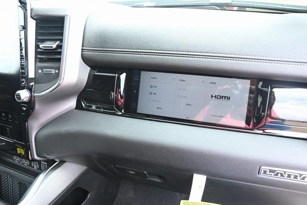 new 2025 Ram 1500 car