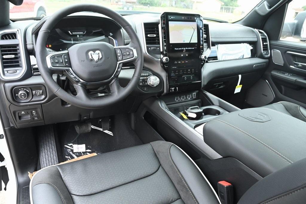 new 2025 Ram 1500 car