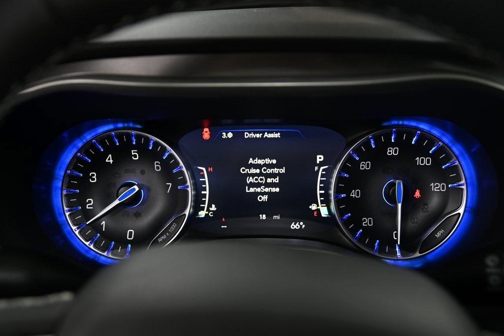 new 2025 Chrysler Voyager car