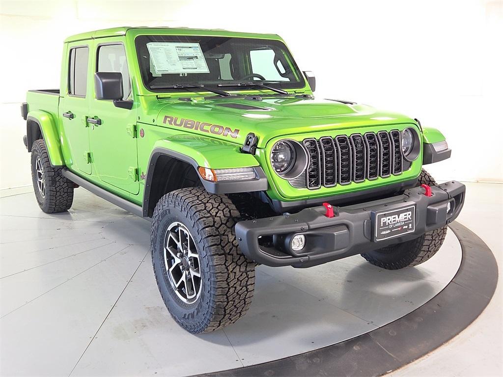 new 2025 Jeep Gladiator car, priced at $56,394