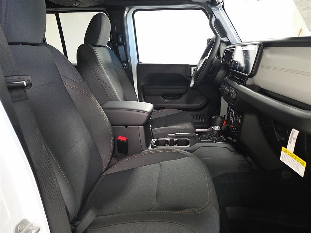 new 2026 Jeep Wrangler car, priced at $48,561