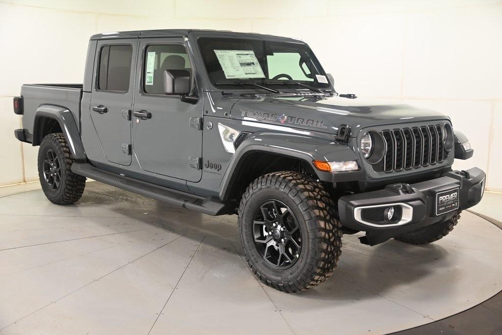 new 2025 Jeep Gladiator car, priced at $44,584