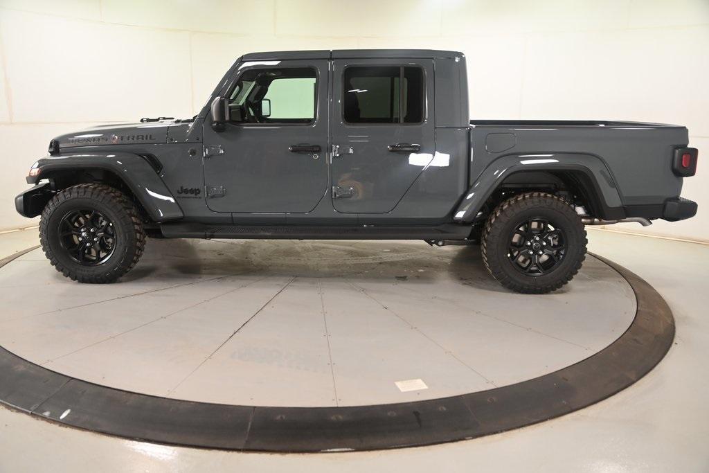 new 2025 Jeep Gladiator car, priced at $44,584