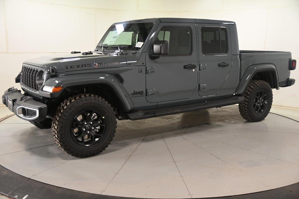 new 2025 Jeep Gladiator car, priced at $44,584