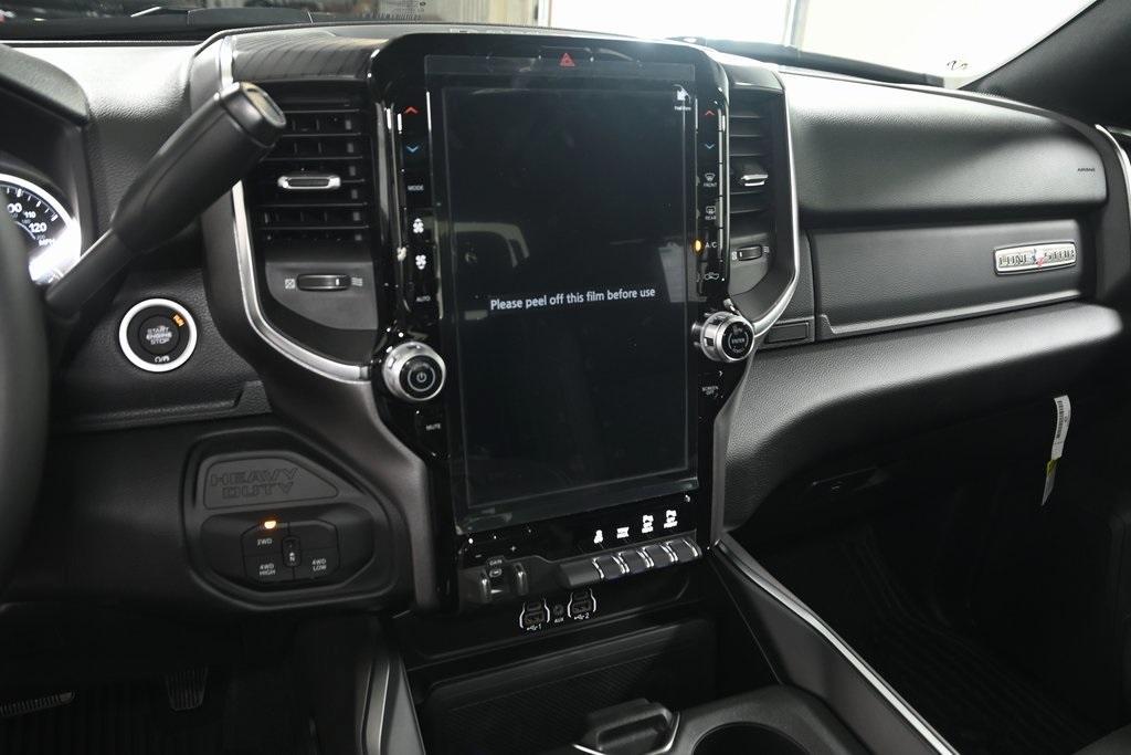 new 2025 Ram 2500 car