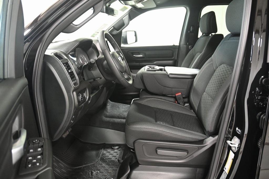 new 2025 Ram 1500 car, priced at $49,615