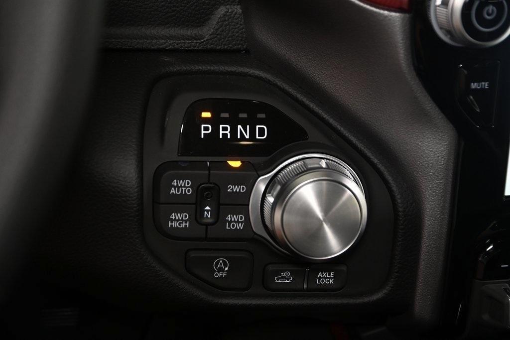 new 2025 Ram 1500 car