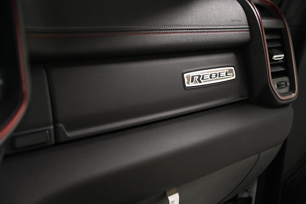 new 2025 Ram 1500 car