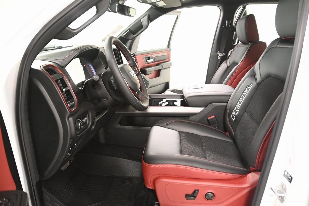 new 2025 Ram 1500 car