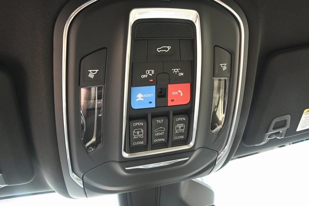 new 2025 Jeep Grand Cherokee L car, priced at $50,212