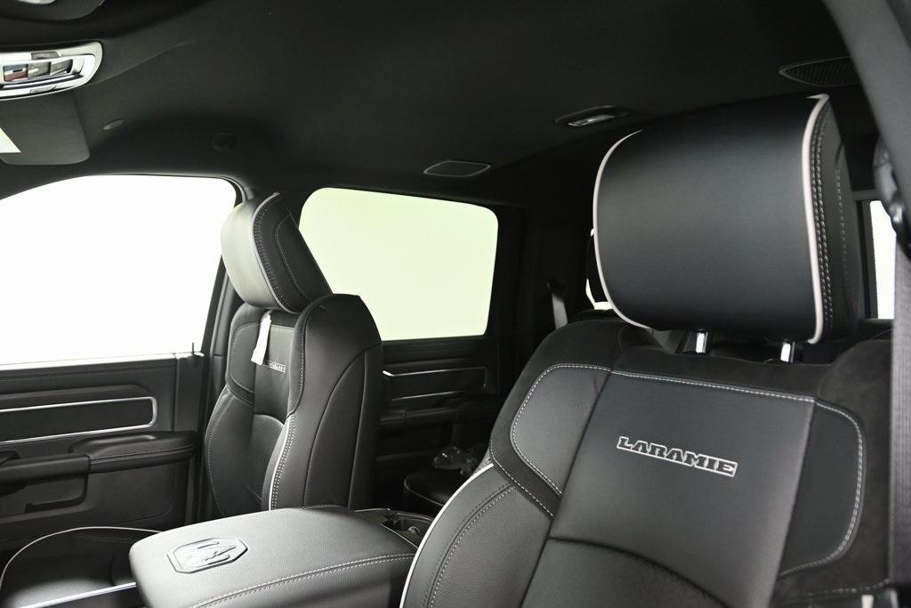 new 2025 Ram 2500 car, priced at $80,580