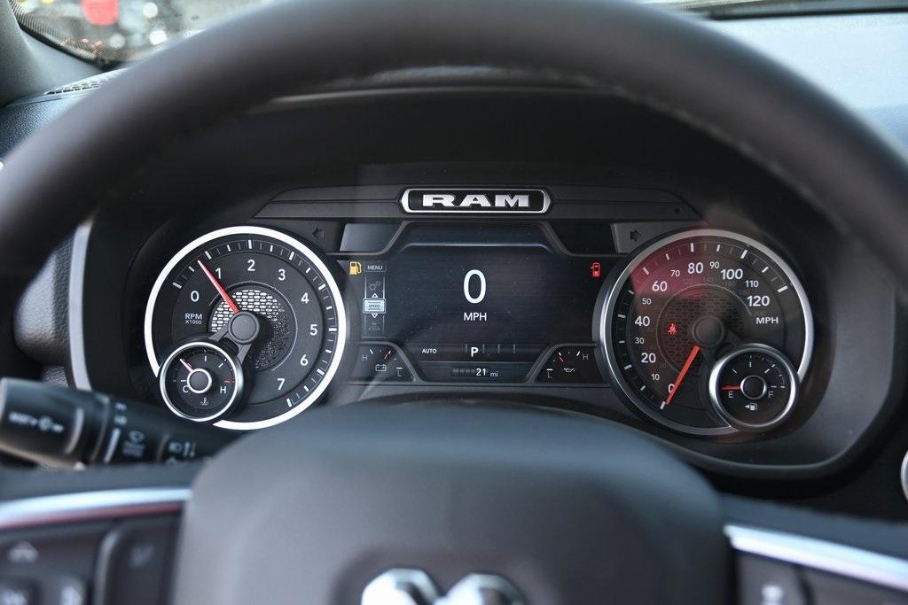 new 2025 Ram 1500 car, priced at $53,352