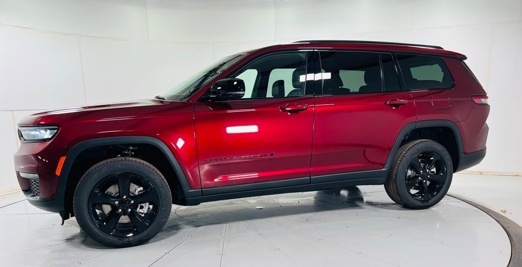new 2025 Jeep Grand Cherokee L car, priced at $47,397