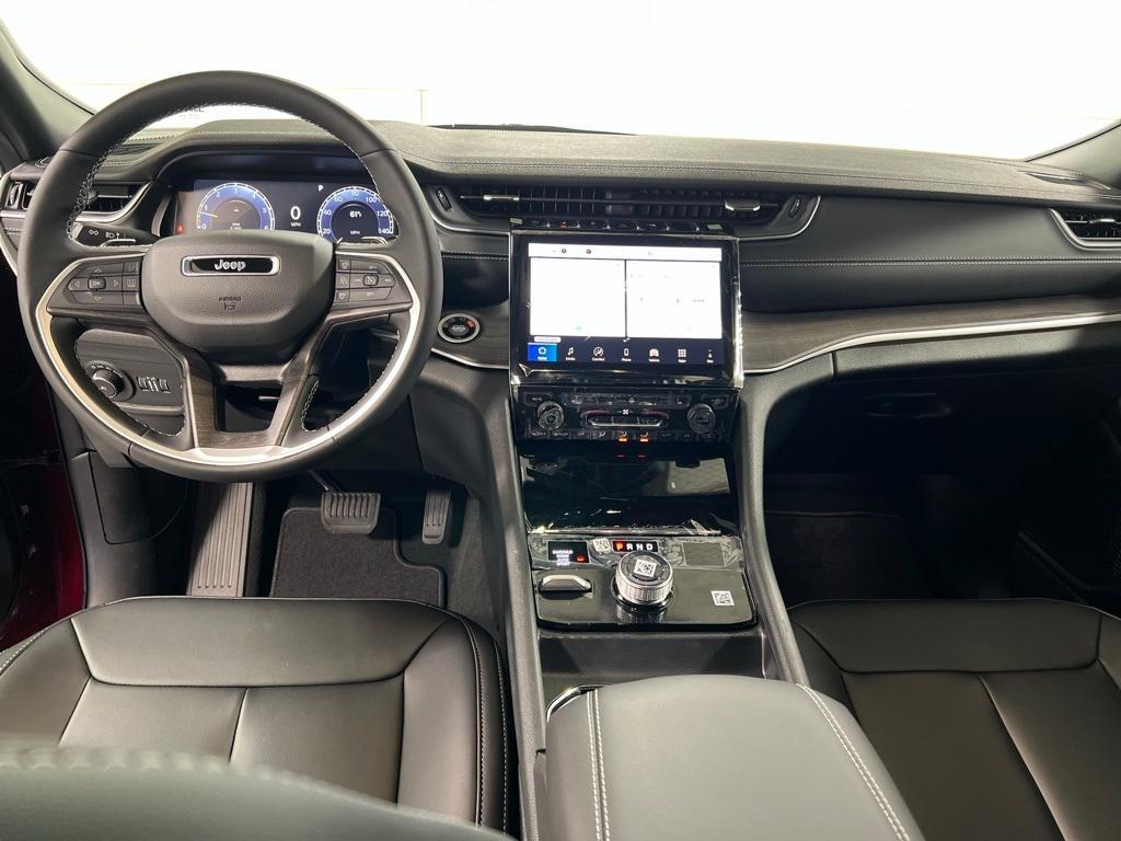 new 2025 Jeep Grand Cherokee L car, priced at $47,397