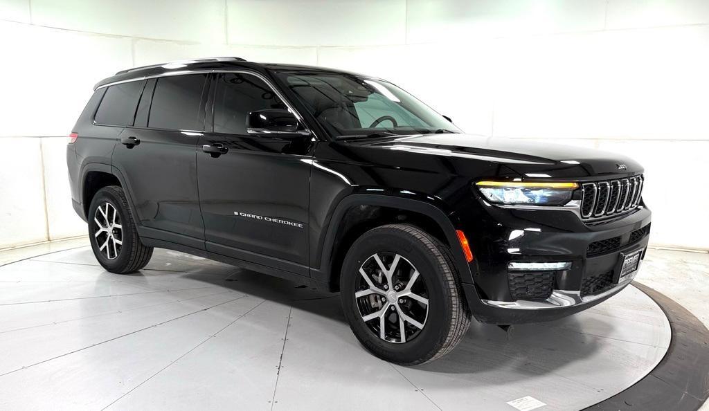 used 2023 Jeep Grand Cherokee L car, priced at $33,299