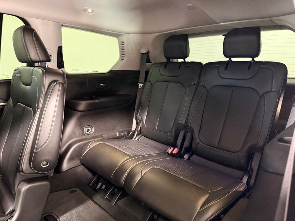 used 2023 Jeep Grand Cherokee L car, priced at $33,299
