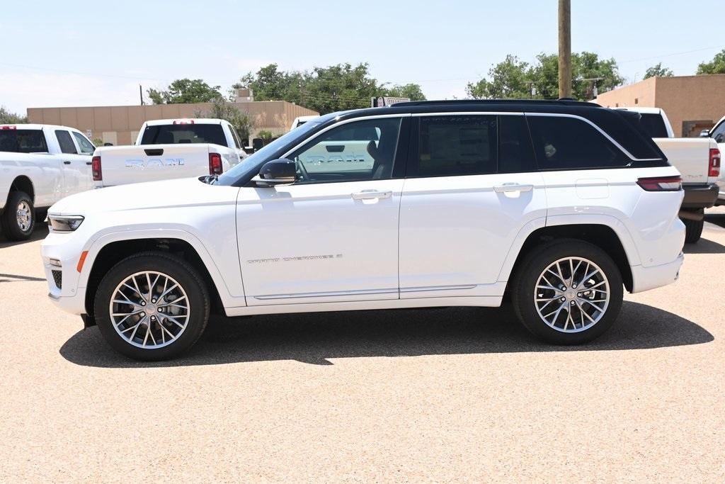 new 2025 Jeep Grand Cherokee car, priced at $55,758