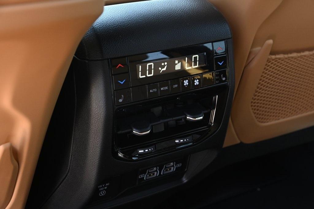 new 2025 Jeep Grand Cherokee car, priced at $55,758