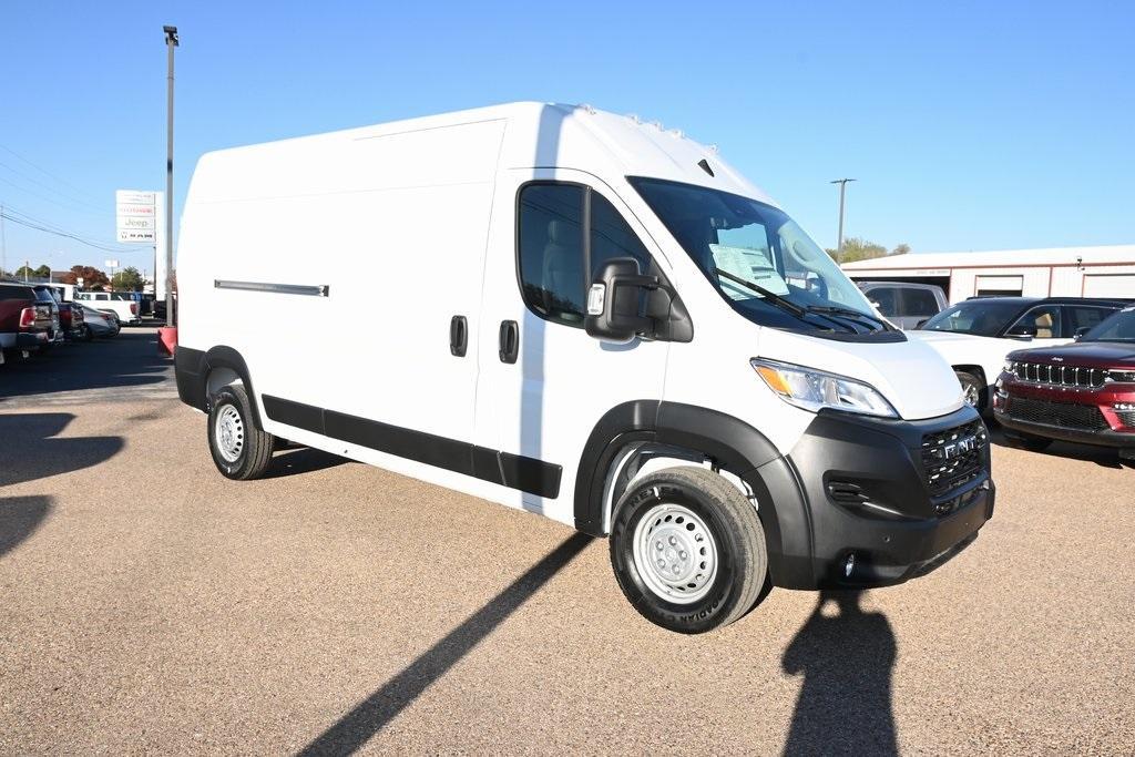 new 2025 Ram ProMaster 3500 car, priced at $52,465