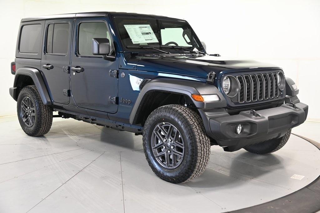 new 2025 Jeep Wrangler car, priced at $47,619