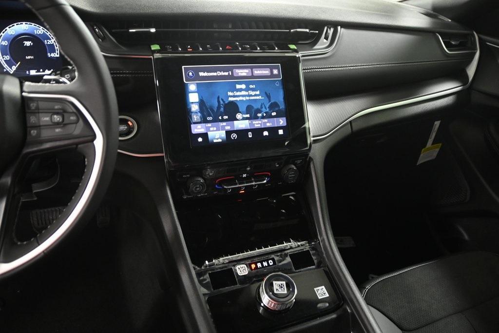 new 2025 Jeep Grand Cherokee L car, priced at $42,735