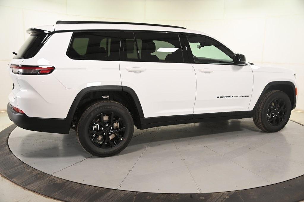 new 2025 Jeep Grand Cherokee L car, priced at $42,735
