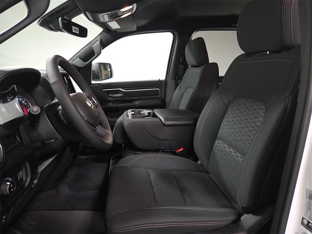 new 2025 Ram 1500 car, priced at $46,428