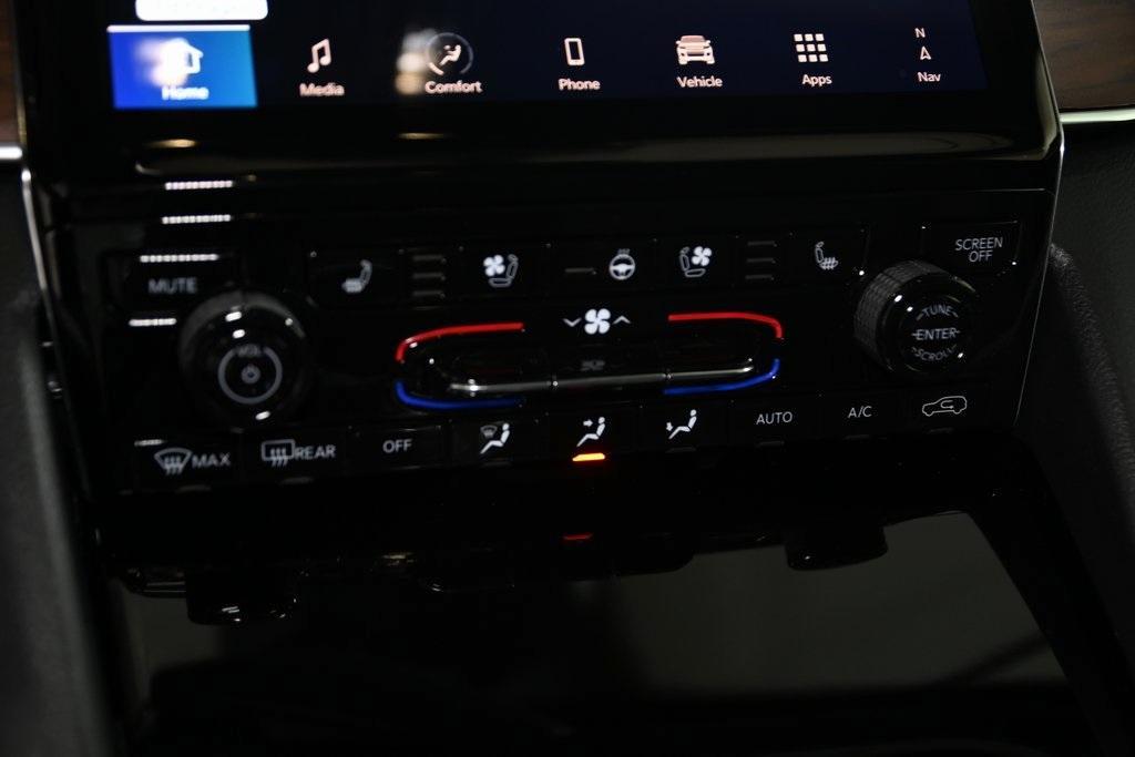 new 2025 Jeep Grand Cherokee L car, priced at $60,711