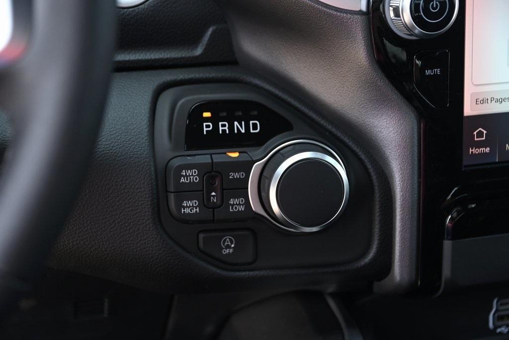 new 2025 Ram 1500 car, priced at $52,877