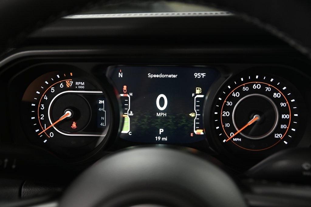 new 2025 Jeep Gladiator car
