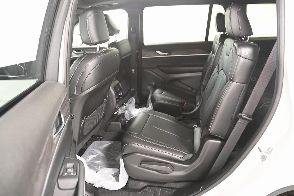 new 2025 Jeep Grand Cherokee L car, priced at $49,417