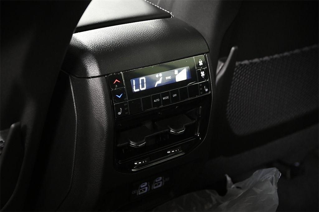 new 2025 Jeep Grand Cherokee L car, priced at $51,740