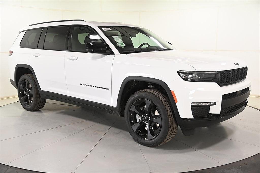 new 2025 Jeep Grand Cherokee L car, priced at $51,740