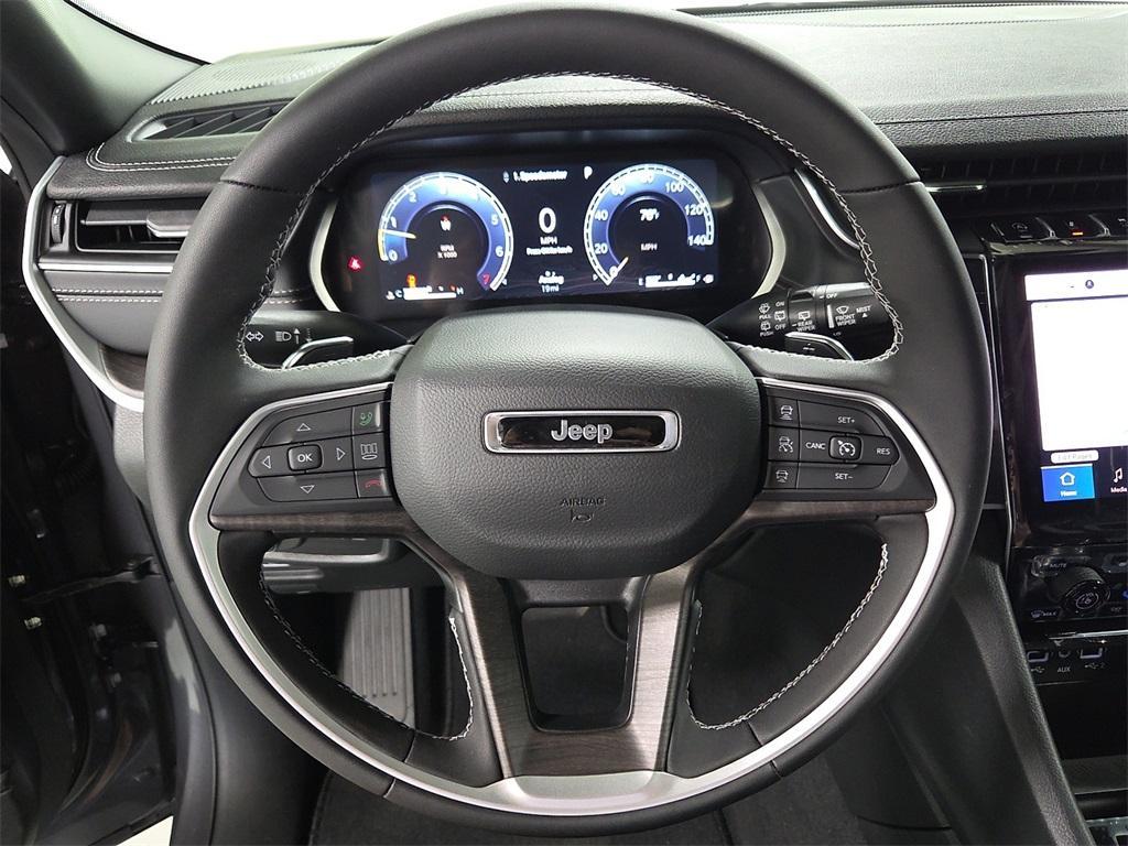 new 2025 Jeep Grand Cherokee L car, priced at $51,001