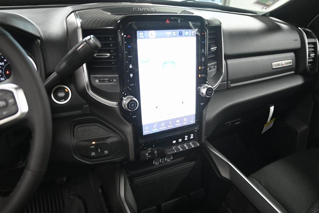 new 2025 Ram 3500 car