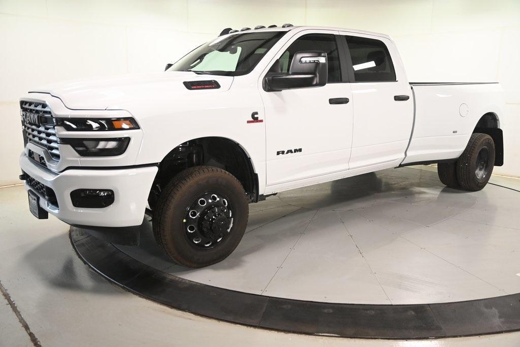 new 2025 Ram 3500 car
