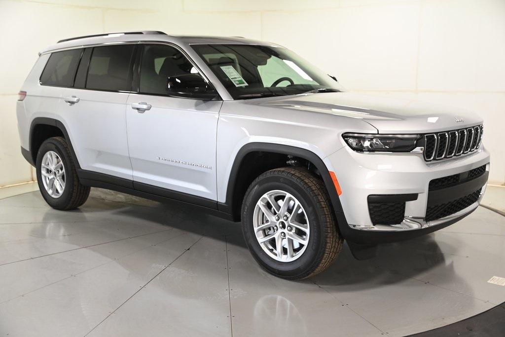 new 2025 Jeep Grand Cherokee L car