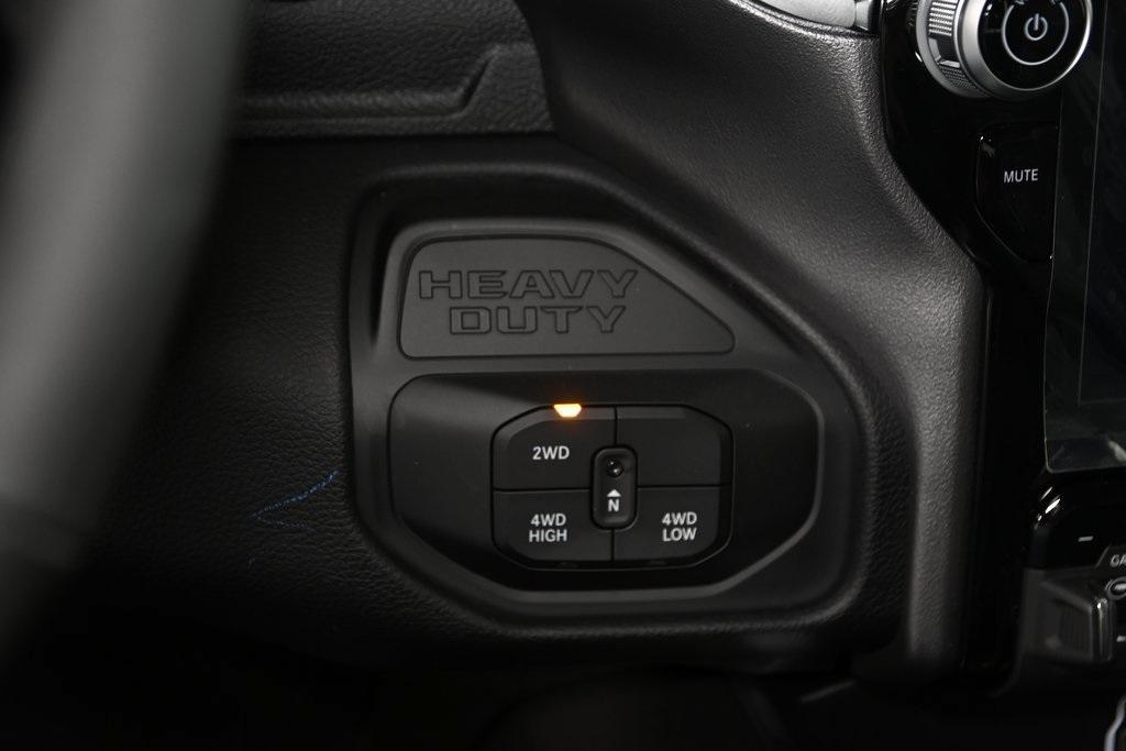 new 2025 Ram 3500 car