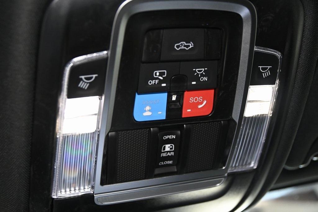 new 2025 Ram 2500 car, priced at $76,194