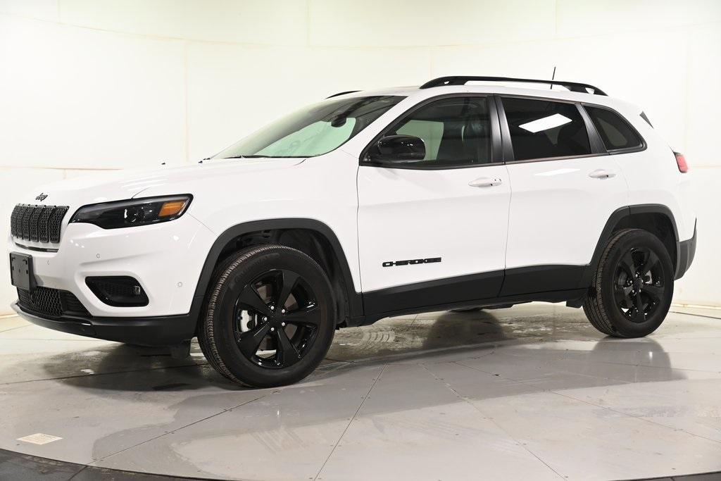 used 2023 Jeep Cherokee car, priced at $25,911