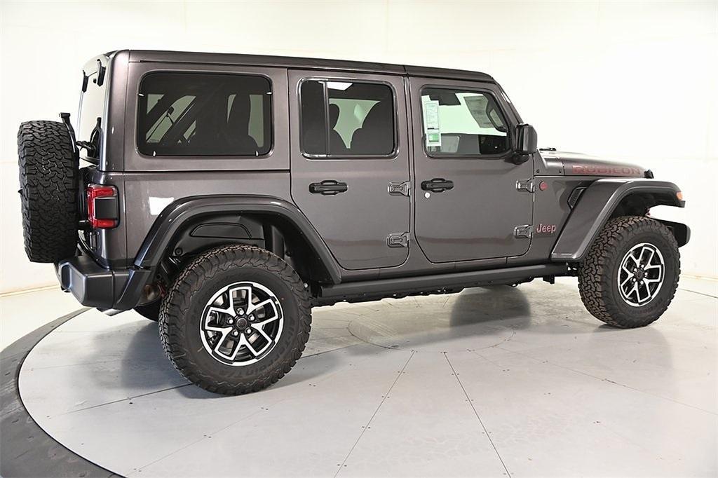 new 2025 Jeep Wrangler car, priced at $57,129