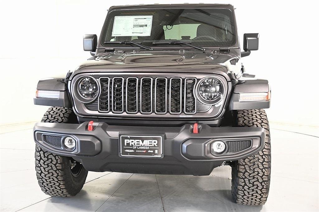 new 2025 Jeep Wrangler car, priced at $57,129