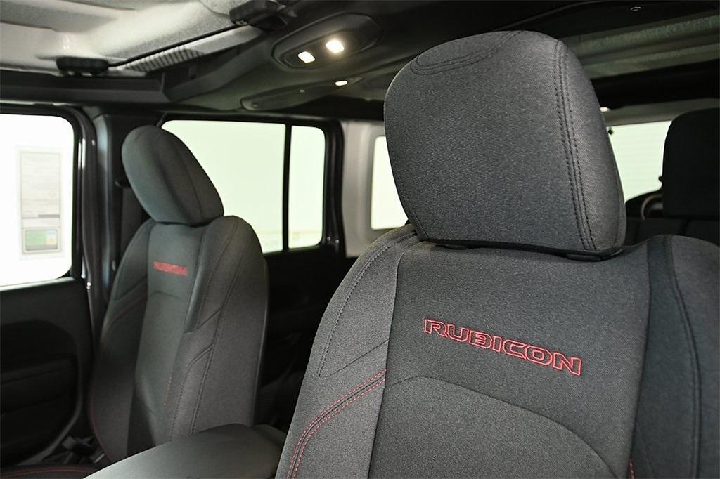 new 2025 Jeep Wrangler car, priced at $57,129