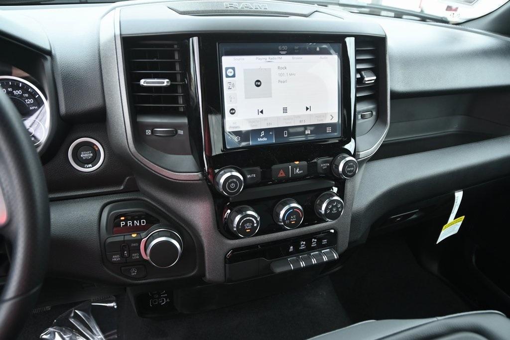 new 2025 Ram 1500 car
