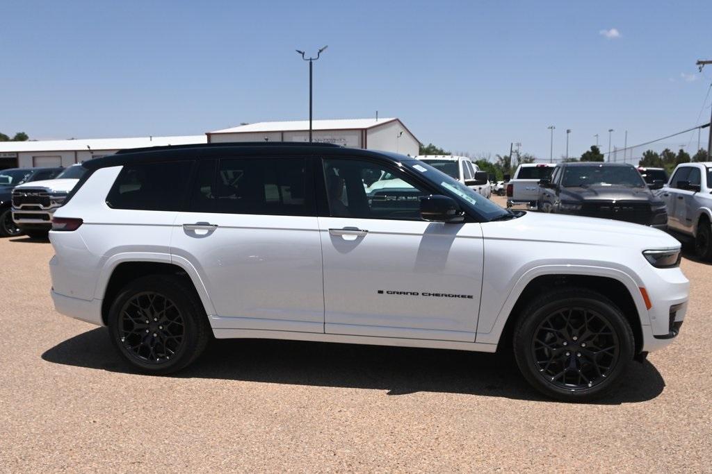 new 2025 Jeep Grand Cherokee L car, priced at $60,316