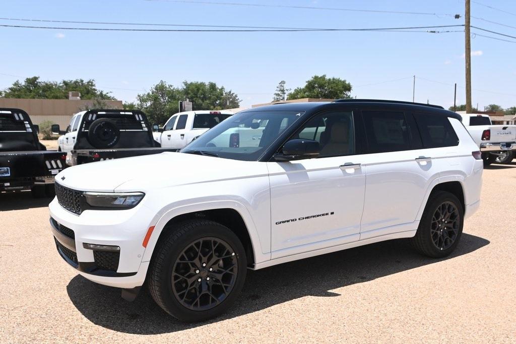 new 2025 Jeep Grand Cherokee L car, priced at $60,316